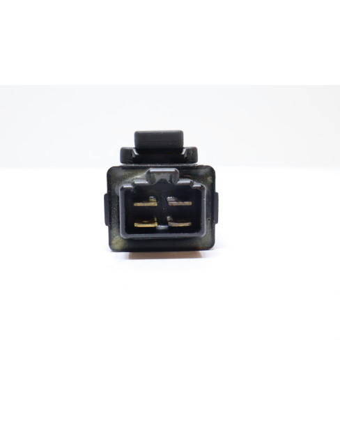 Yamaha YZF-R1, relä 2