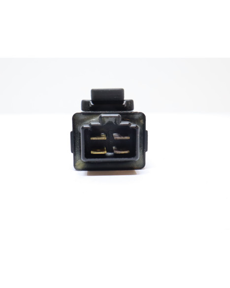 Yamaha YZF-R1, relä