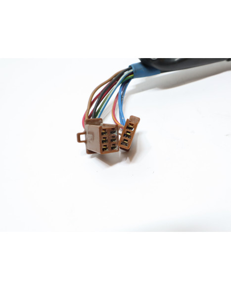 Yamaha YZF-R1, omkopplare höger