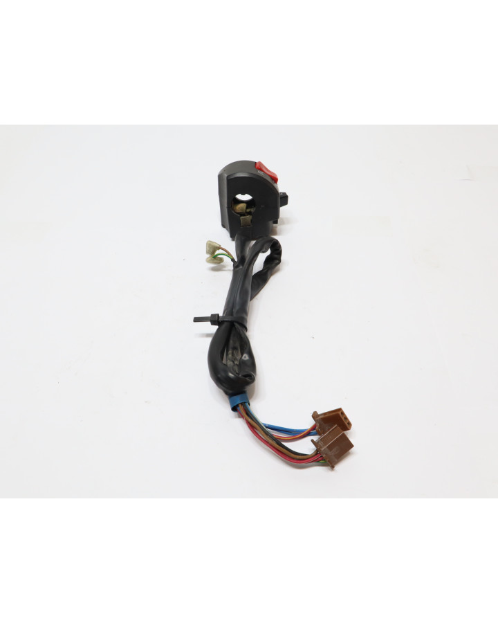 Yamaha YZF-R1, omkopplare höger