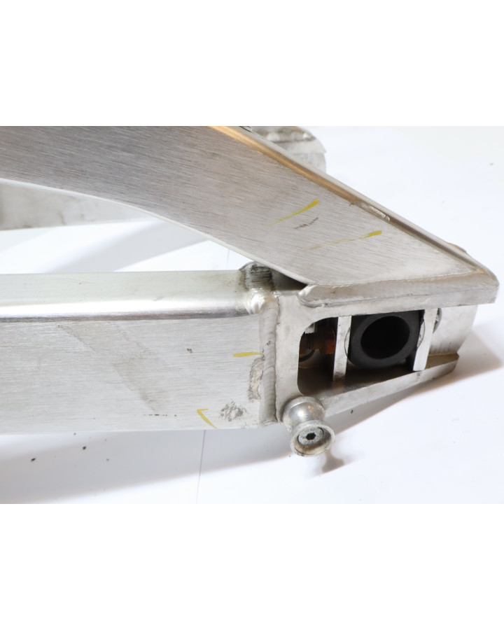 Yamaha YZF-R1, sving