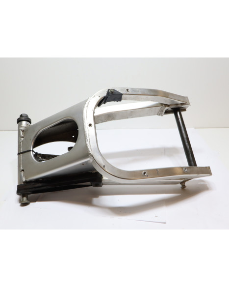 Yamaha YZF-R1, sving