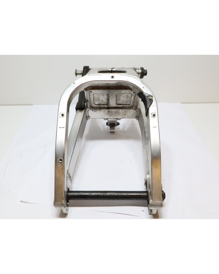 Yamaha YZF-R1, sving