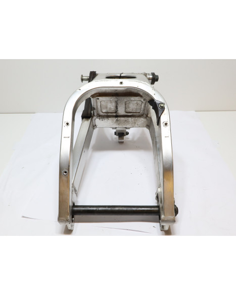 Yamaha YZF-R1, sving