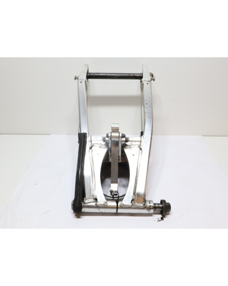 Yamaha YZF-R1, sving