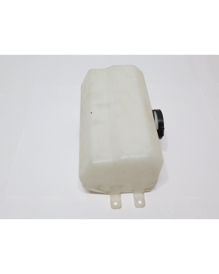 Polaris Ranger XP 570, spolarvätskebehållare...