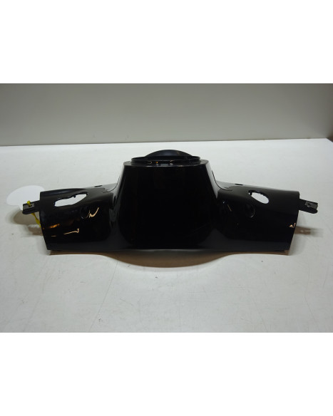 Vespa Primavera, undre styrkåpa