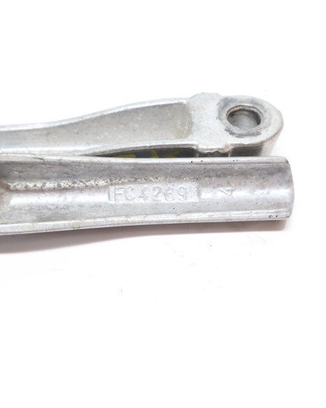 Peugeot Speedfight 2, passagerarfotpinne (par)