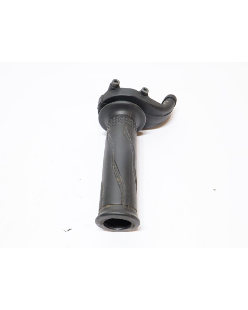 Yamaha MT-125, gashandtag 2