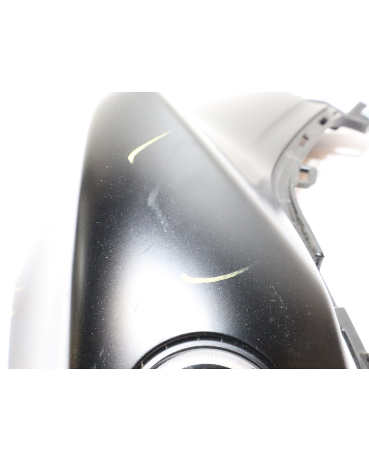 Yamaha MT-125, tankkåpa vänster