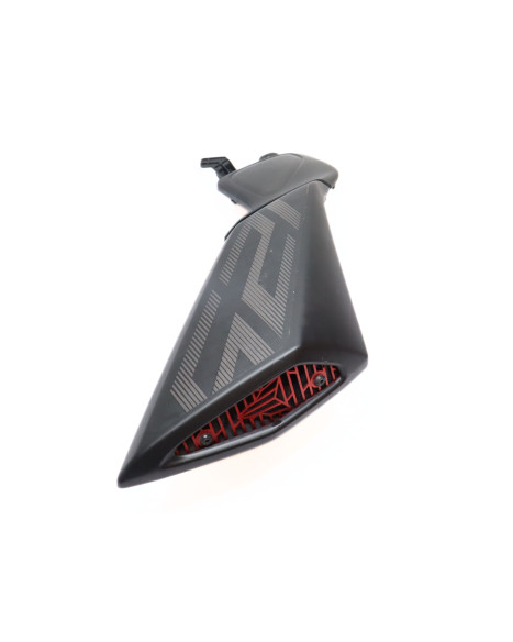 Yamaha MT-125, främre sidokåpa höger