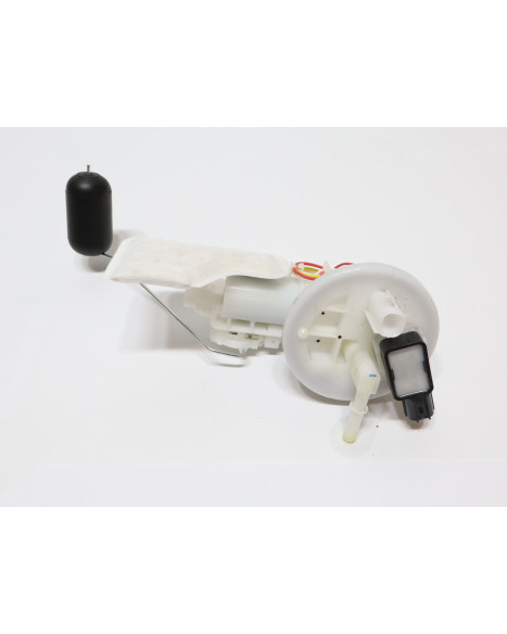 Yamaha MT-125, bränslepump