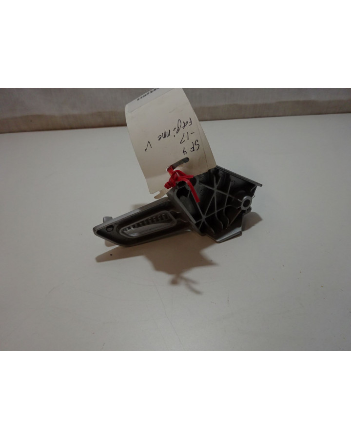 Peugeot Speedfight 3/4, passagerarfotpinne...