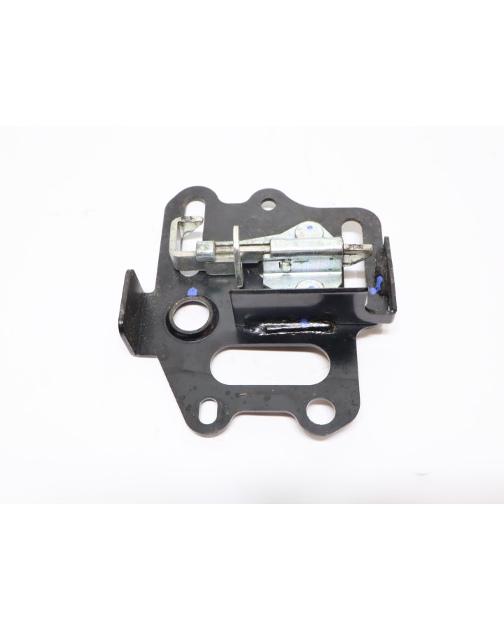 Yamaha MT-125, sadelfäste