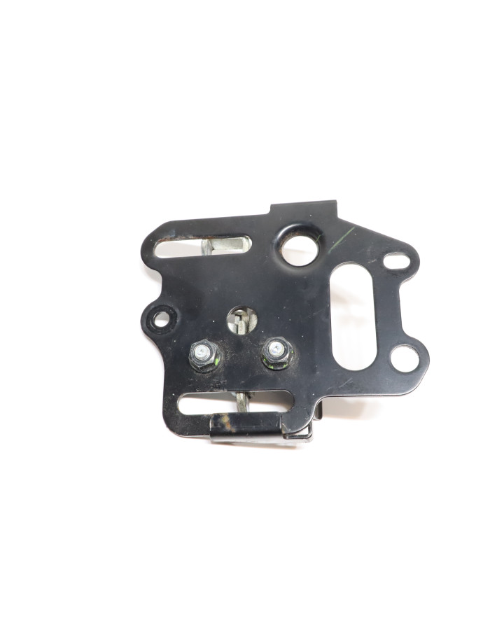 Yamaha MT-125, sadelfäste