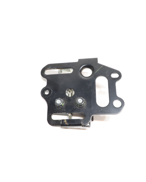 Yamaha MT-125, sadelfäste