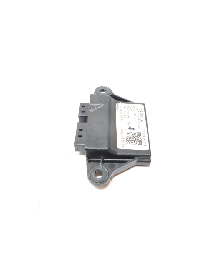 Yamaha MT-125, kontrollenhet framlykta