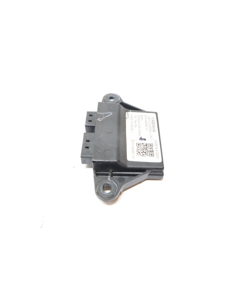 Yamaha MT-125, kontrollenhet framlykta