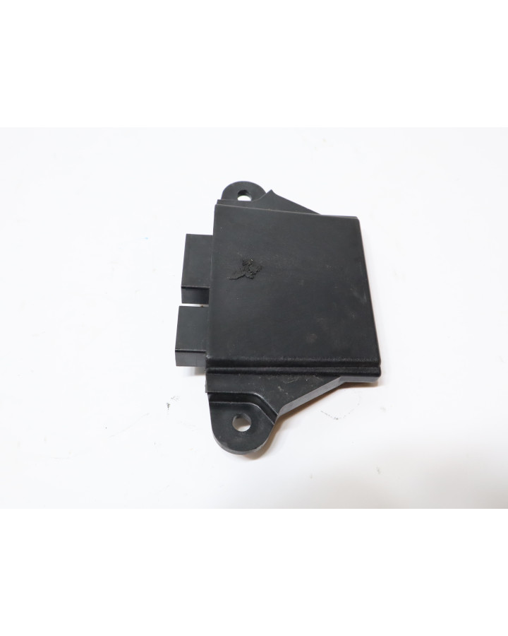 Yamaha MT-125, kontrollenhet framlykta