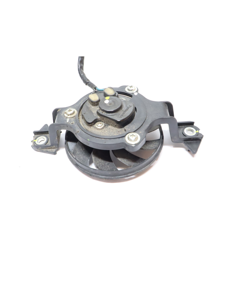 Yamaha MT-125, kylarfläkt