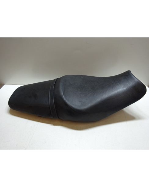 Kawasaki ZZR1400, sadel 2