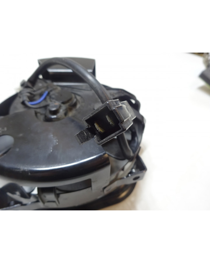 Suzuki VZ800 Marauder, kylarfläkt