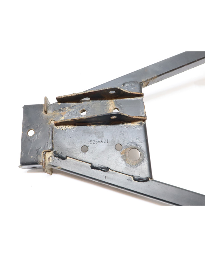 Polaris Ranger XP 570, övre bärarm höger bak