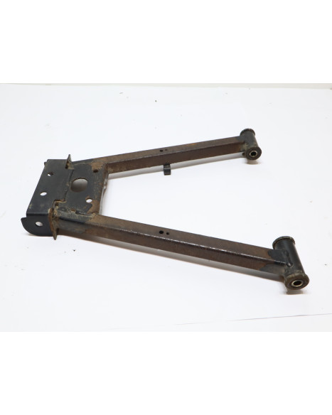 Polaris Ranger XP 570, nedre bärarm vänster bak