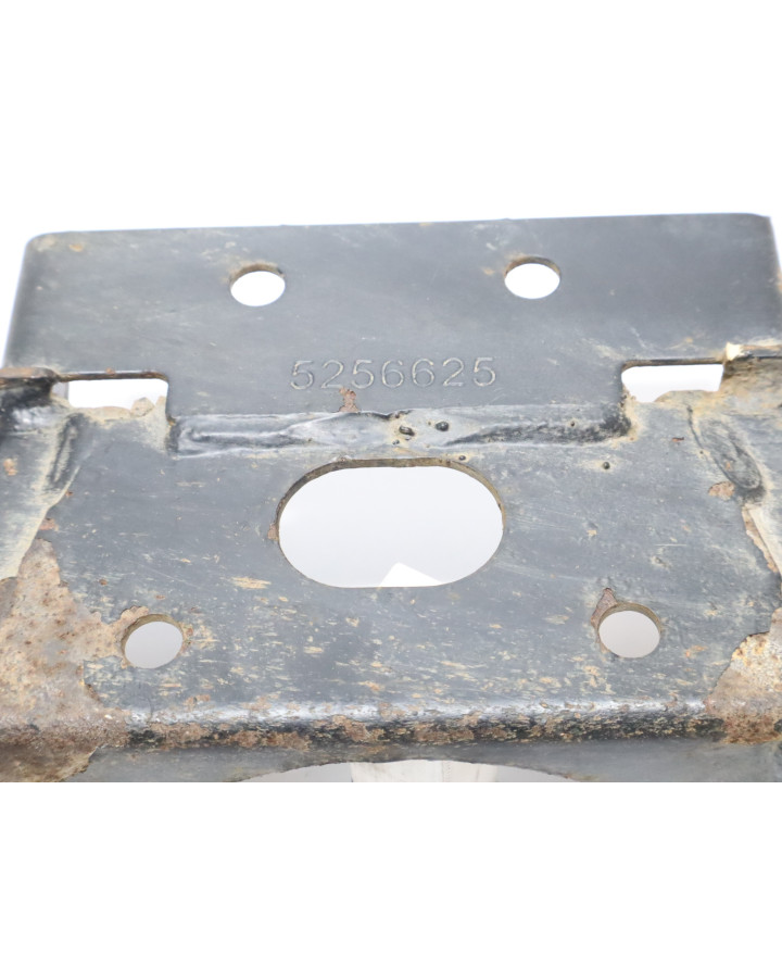 Polaris Ranger XP 570, nedre bärarm höger bak