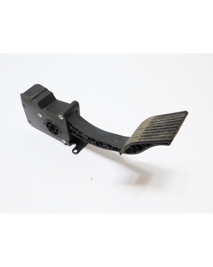 Polaris Ranger XP 570, elektronisk gaspedal