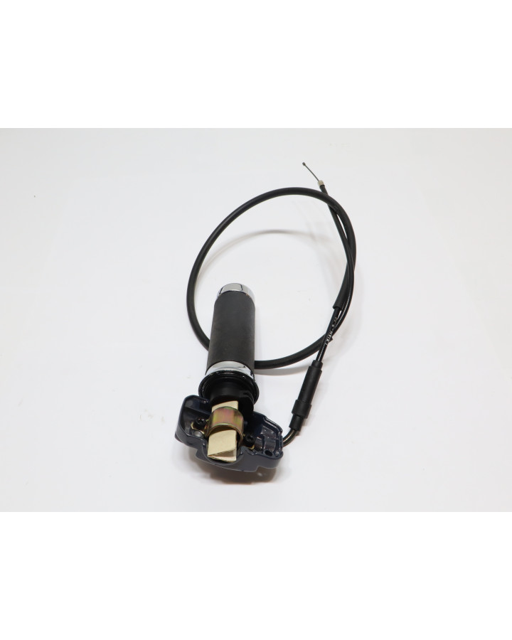 Piaggio Vespa LX 50, gasrulle med vajer