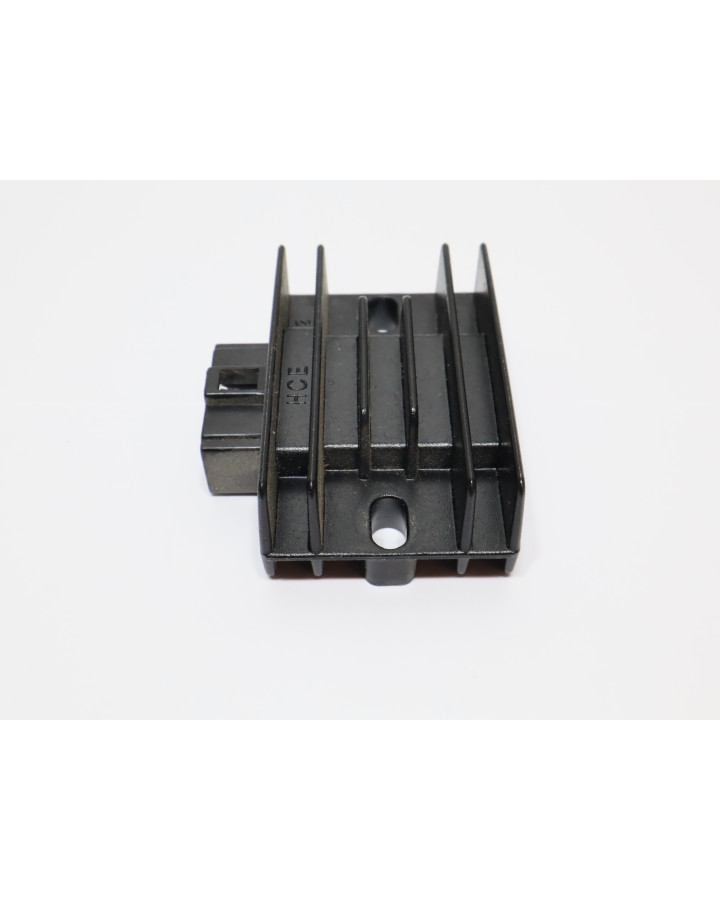 Yamaha Aerox/Neos, voltregulator