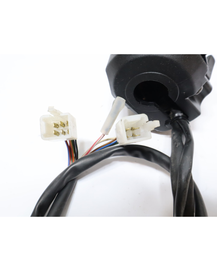 Aprilia SR50, omkopplare med gashandtag höger