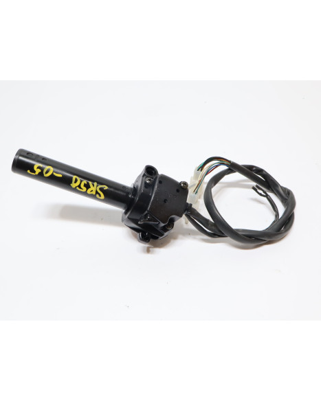 Aprilia SR50, omkopplare med gashandtag höger