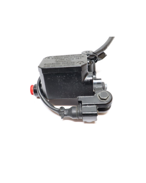 Yamaha Aerox, bromscylinder bak