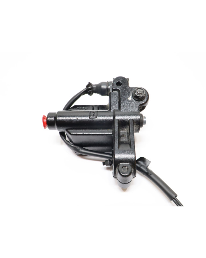 Yamaha Aerox, bromscylinder bak