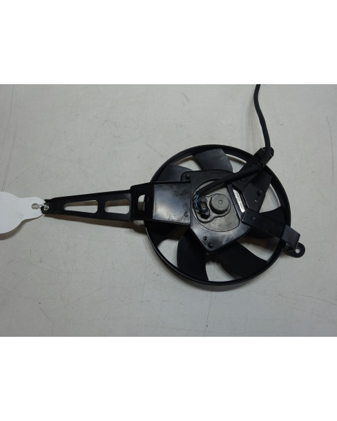 Kawasaki ZZR1400, kylarfläkt 2