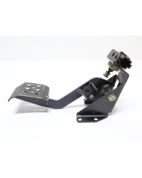 Polaris Ranger XP 570, bromspedal