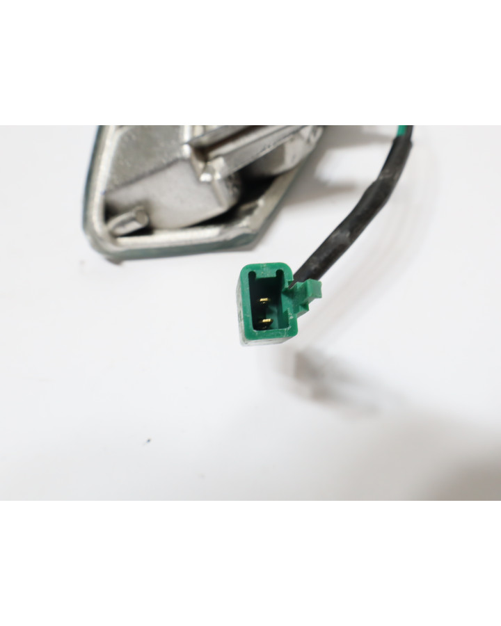 Yamaha Aerox, blinkers höger fram