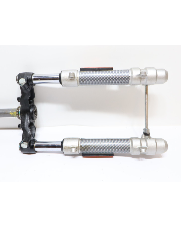 Yamaha Aerox, framgaffel