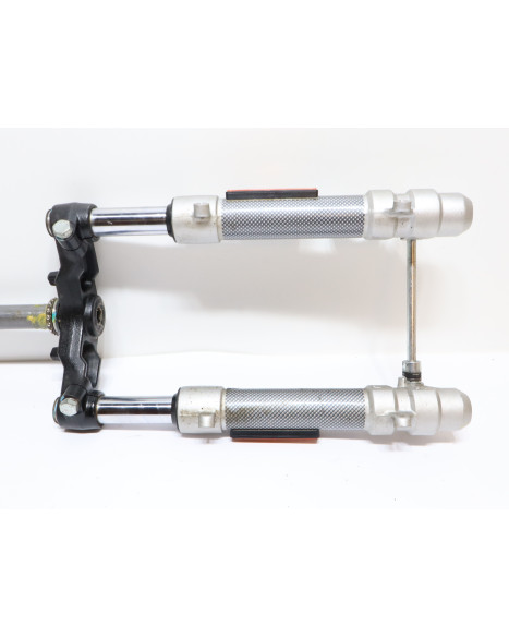 Yamaha Aerox, framgaffel