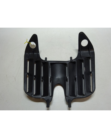 Motorhispania Ryz, främre kylargaller