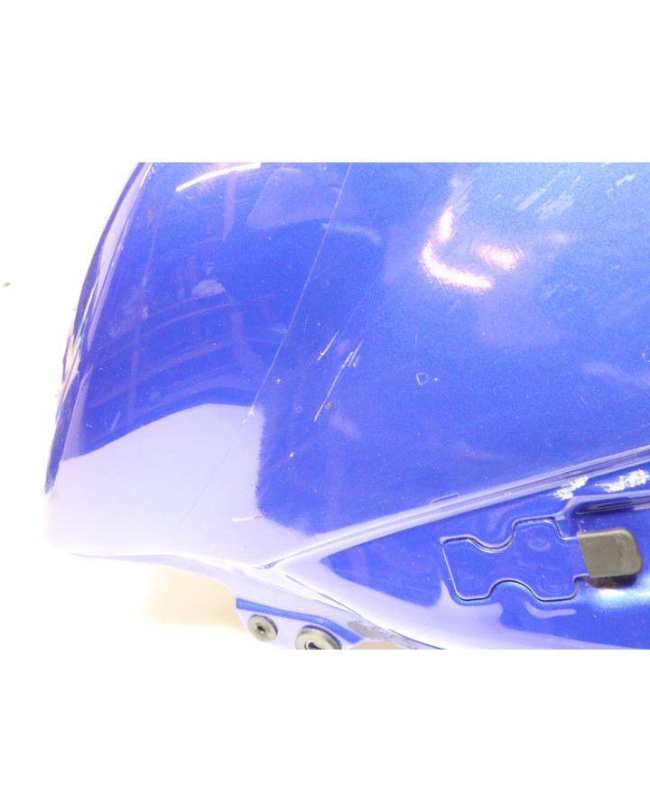 Yamaha YZF-R1, bränsletank