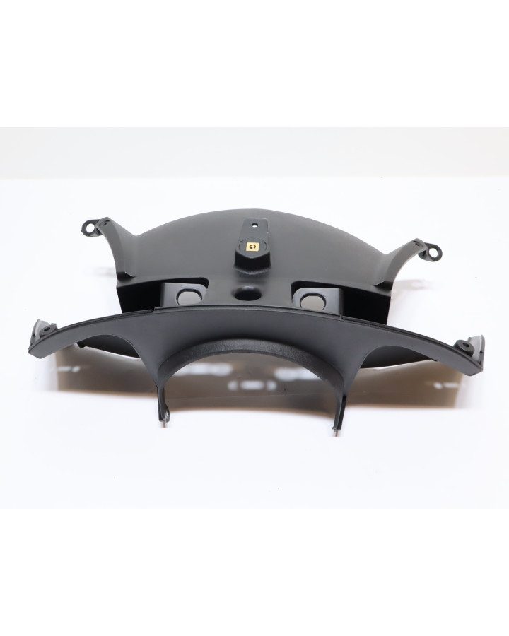 Piaggio X7 125/250/300, främre inre styrkåpa