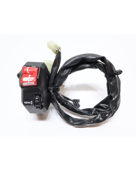 Yamaha Tenere 700, omkopplare höger