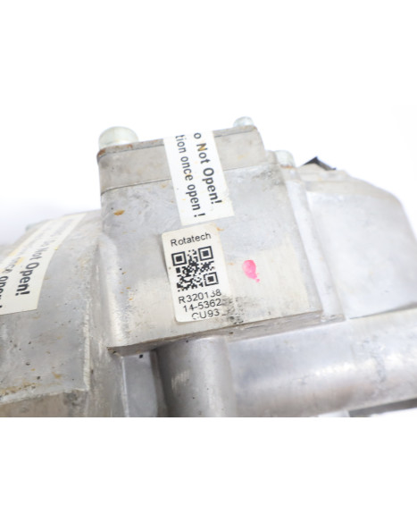 Stels Geupard Trophy 800, EPS styrservo