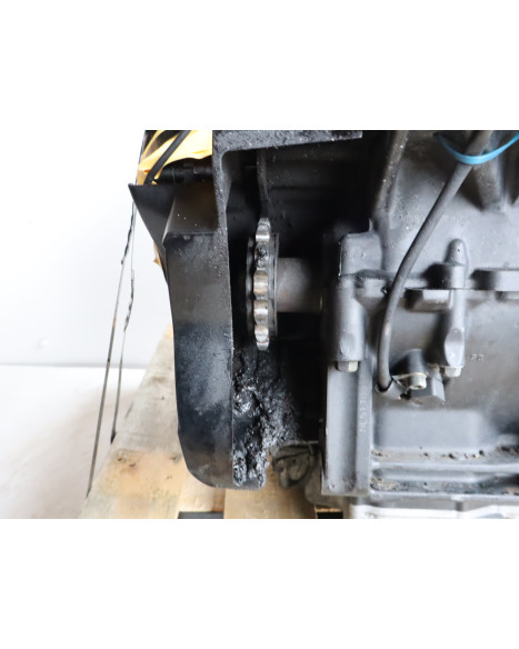 Yamaha YZF-R1, motor