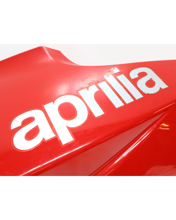 Aprilia Dorsoduro 750, tankkåpa höger