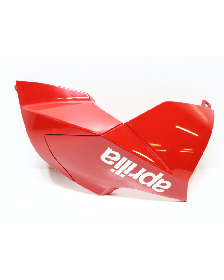 Aprilia Dorsoduro 750, tankkåpa vänster