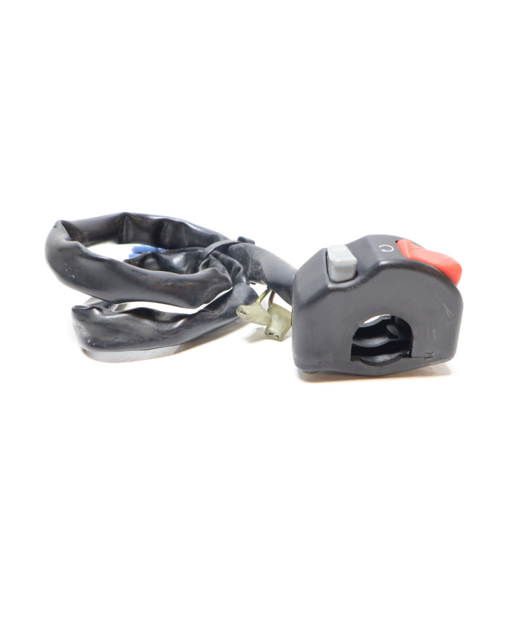 Yamaha YZF-R1, omkopplare höger